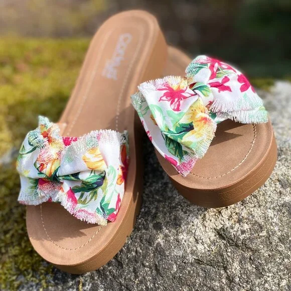 Corkys Spray Tan Sandals in White Floral Canvas - Picture 2 of 6